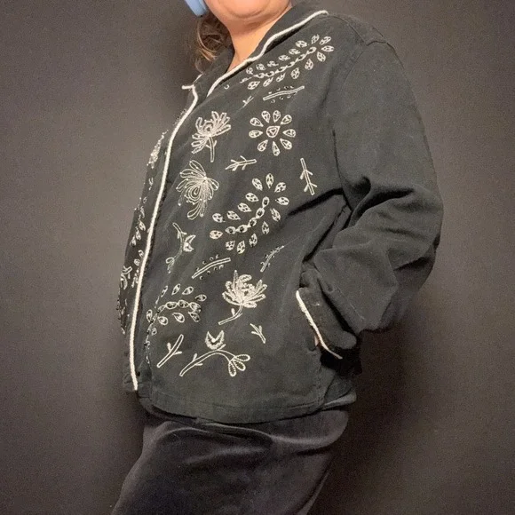 Vtg 90s Artsy XL Black Embroidery Floral Western Cotton Denim Jacket Celestial - Picture 3 of 9